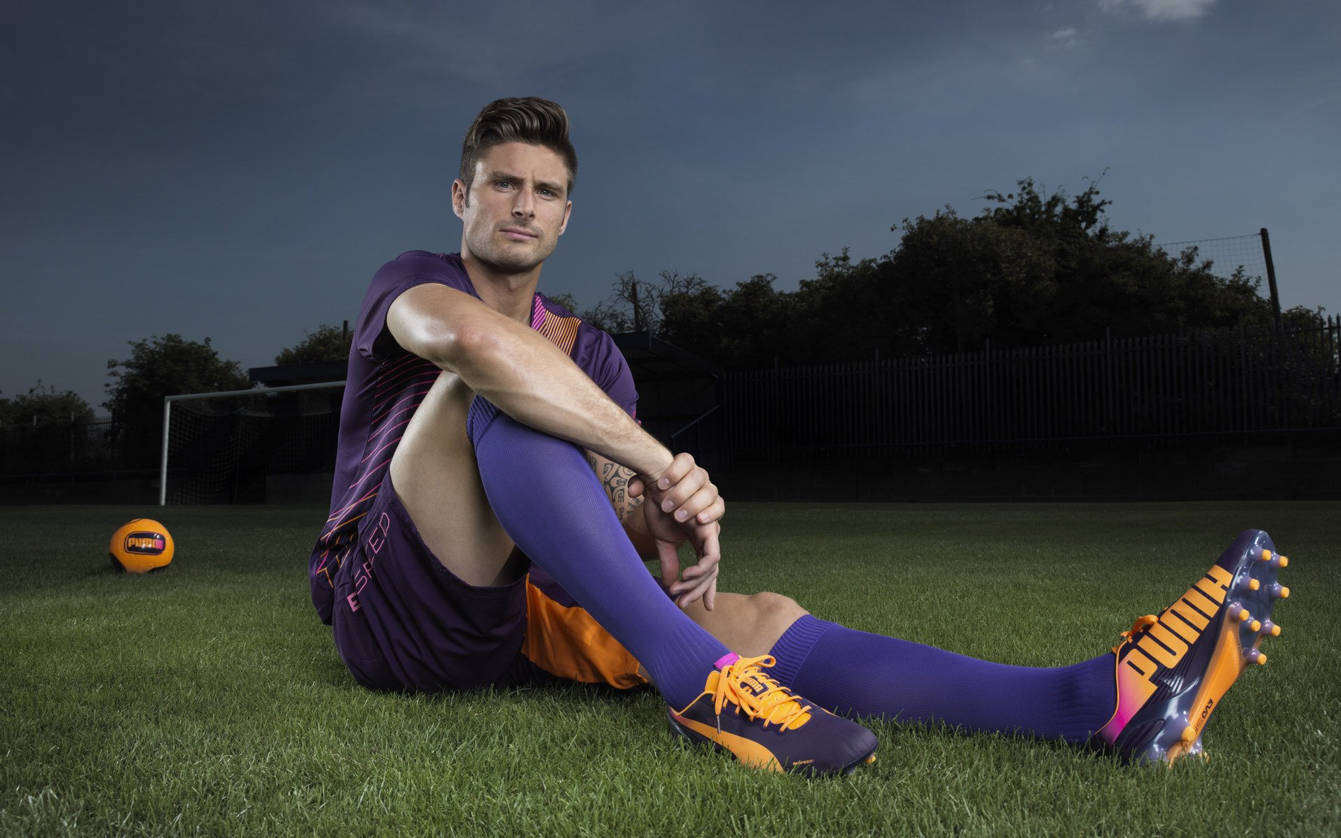 冠军球队赛季广告片发布引发粉丝讨论与转发,冠军宣传片