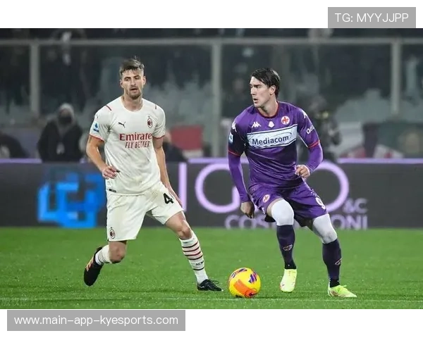 AC米兰遭遇惨败，劲敌反超取得领先优势，ac米兰谁能打爆这条防线